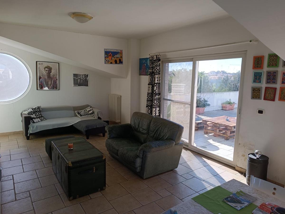 The Terrace Of The Artists Apartment Bari Exterior foto